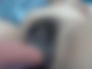 elianaroy's Live Sex Cam Show