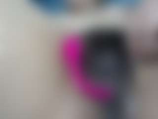elianaroy's Live Sex Cam Show