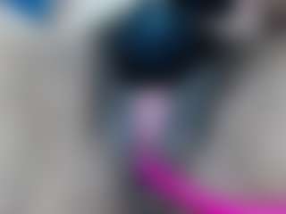 elianaroy's Live Sex Cam Show