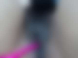 elianaroy's Live Sex Cam Show