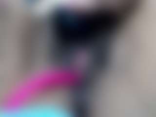 elianaroy's Live Sex Cam Show