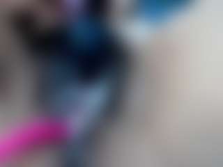 elianaroy's Live Sex Cam Show