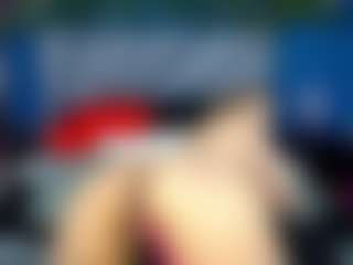 elianaroy's Live Sex Cam Show