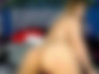 elianaroy's Live Sex Cam Show