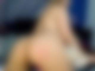 elianaroy's Live Sex Cam Show