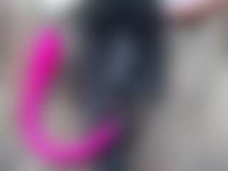 elianaroy's Live Sex Cam Show