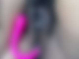 Live cam show with elianaroy - Hairy Pussy MILF on Camsoda
