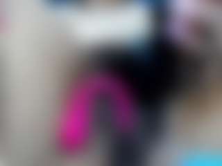 elianaroy's Live Sex Cam Show