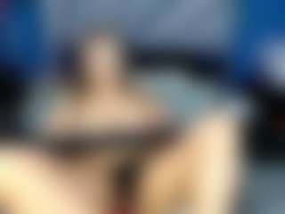 elianaroy's Live Sex Cam Show