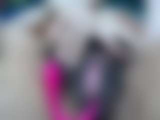 elianaroy's Live Sex Cam Show