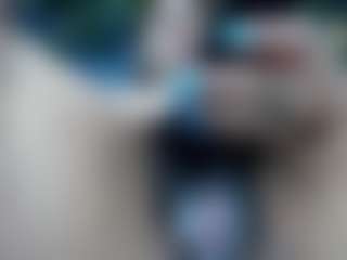 elianaroy's Live Sex Cam Show