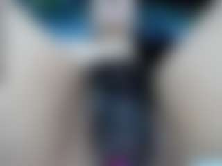 elianaroy's Live Sex Cam Show