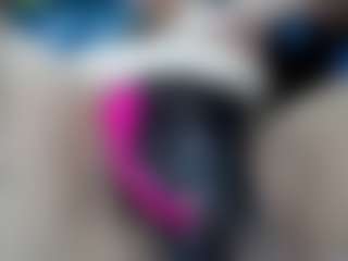 elianaroy's Live Sex Cam Show