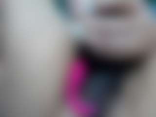 elianaroy's Live Sex Cam Show