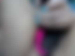 elianaroy's Live Sex Cam Show