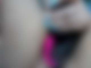 elianaroy's Live Sex Cam Show