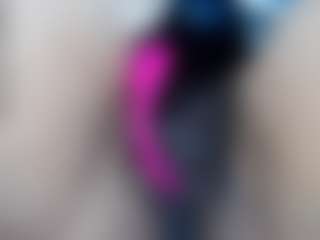 elianaroy's Live Sex Cam Show