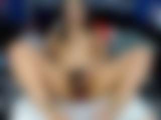 elianaroy's Live Sex Cam Show