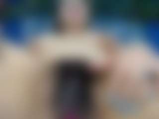 Live cam show with elianaroy - Toes on Milfs Live