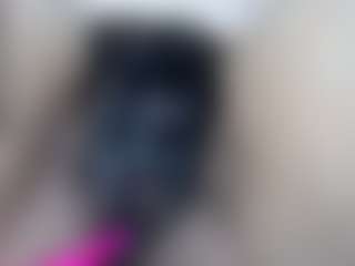 elianaroy's Live Sex Cam Show