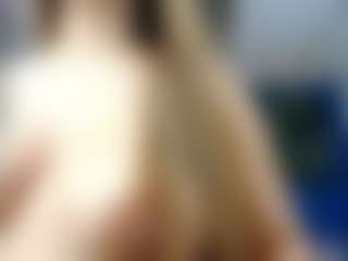 Live cam show with elianaroy - Brown Eyes Mature on SinfulBabes