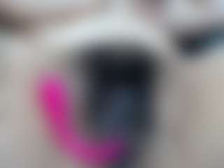 elianaroy's Live Sex Cam Show