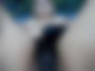elianaroy's Live Sex Cam Show