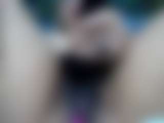 elianaroy's Live Sex Cam Show