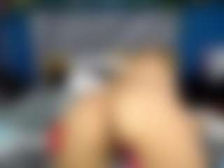 elianaroy's Live Sex Cam Show
