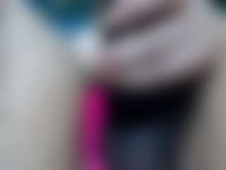 elianaroy's Live Sex Cam Show