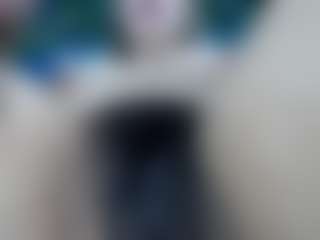 elianaroy's Live Sex Cam Show
