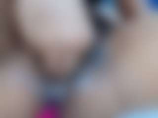 elianaroy's Live Sex Cam Show