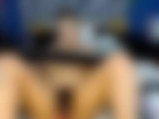 elianaroy's Live Sex Cam Show