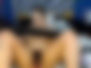 elianaroy's Live Sex Cam Show