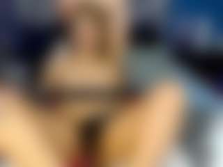 elianaroy's Live Sex Cam Show