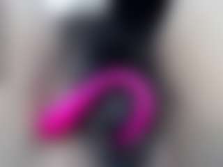 elianaroy's Live Sex Cam Show