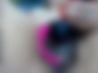 Live cam show with elianaroy - Blonde Hair MILF on slutload