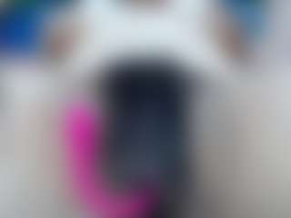 elianaroy's Live Sex Cam Show