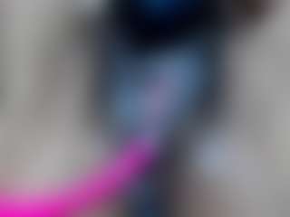elianaroy's Live Sex Cam Show