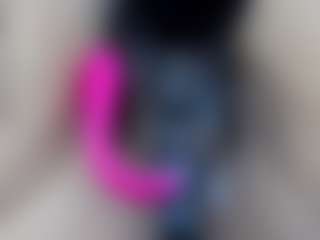 elianaroy's Live Sex Cam Show
