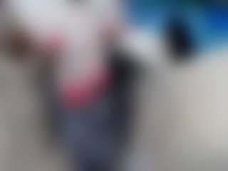 Live cam show with elianaroy - Middle Aged on sexylive.show