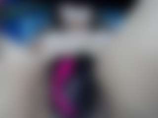 elianaroy's Live Sex Cam Show