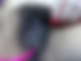 elianaroy's Live Sex Cam Show