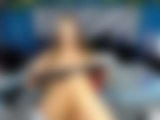 elianaroy's Live Sex Cam Show