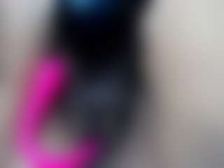 Live cam show with elianaroy - Middle Aged on CSO-WL