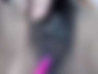 Live cam show with elianaroy - Middle Aged on x69.live