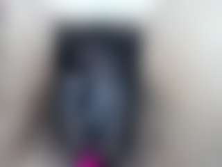 elianaroy's Live Sex Cam Show