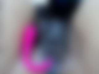 elianaroy's Live Sex Cam Show