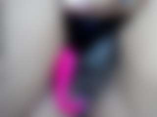 elianaroy's Live Sex Cam Show
