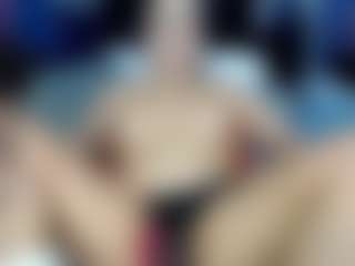 Live cam show with elianaroy - Hairy Pussy on Camsoda